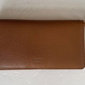 Tusk Brown Leather Clutch Wallet